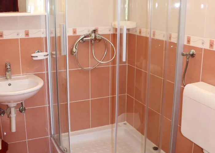 Appartement Andjela With Terrace, Garden And Sea View